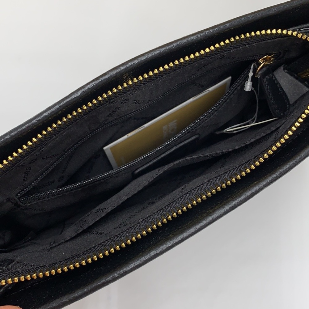 MICHAEL KORS LARGE TRIPLE XBODY BAG BLACK COLOR - Picture 8 of 16